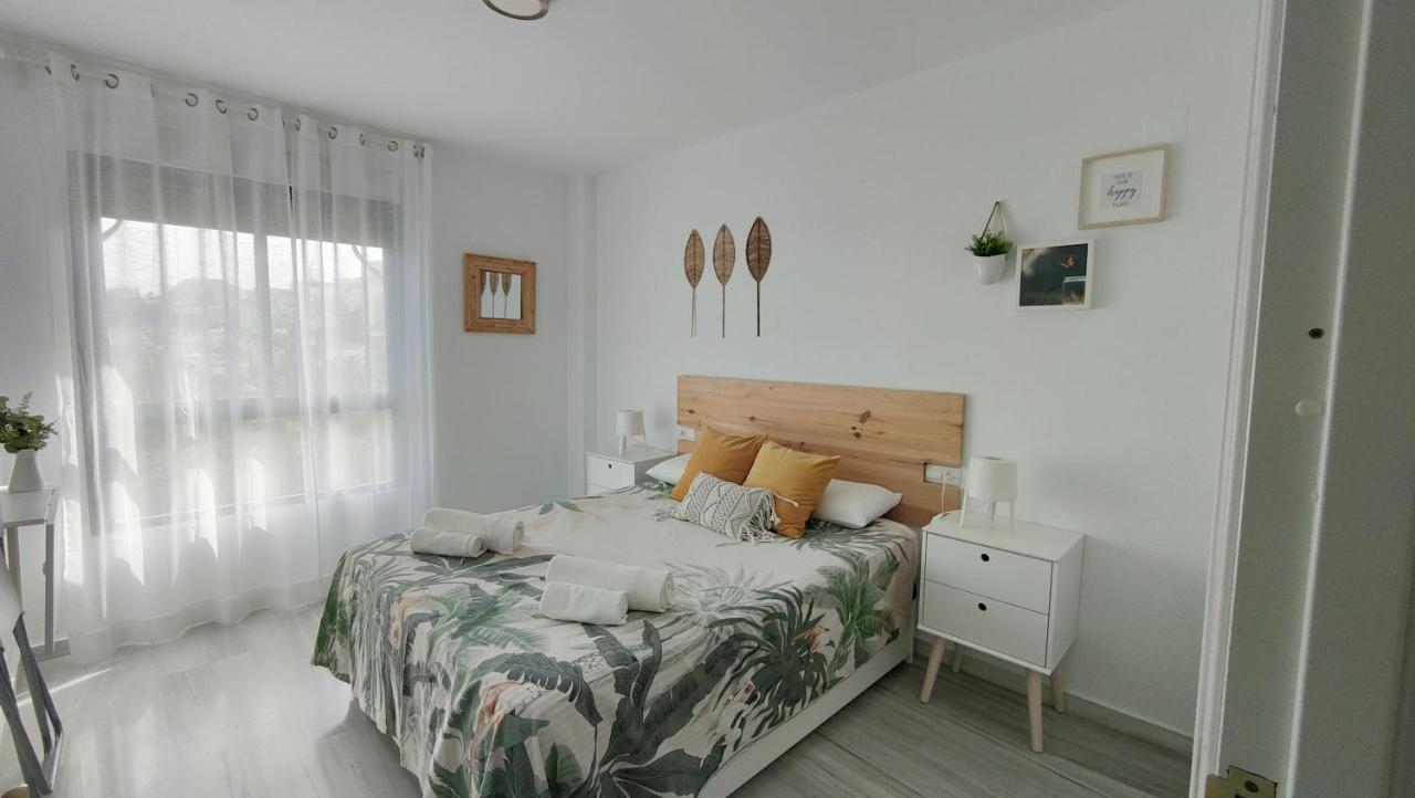 Luxury Apartment Bajondillo Beachfront توريمولينوس المظهر الخارجي الصورة
