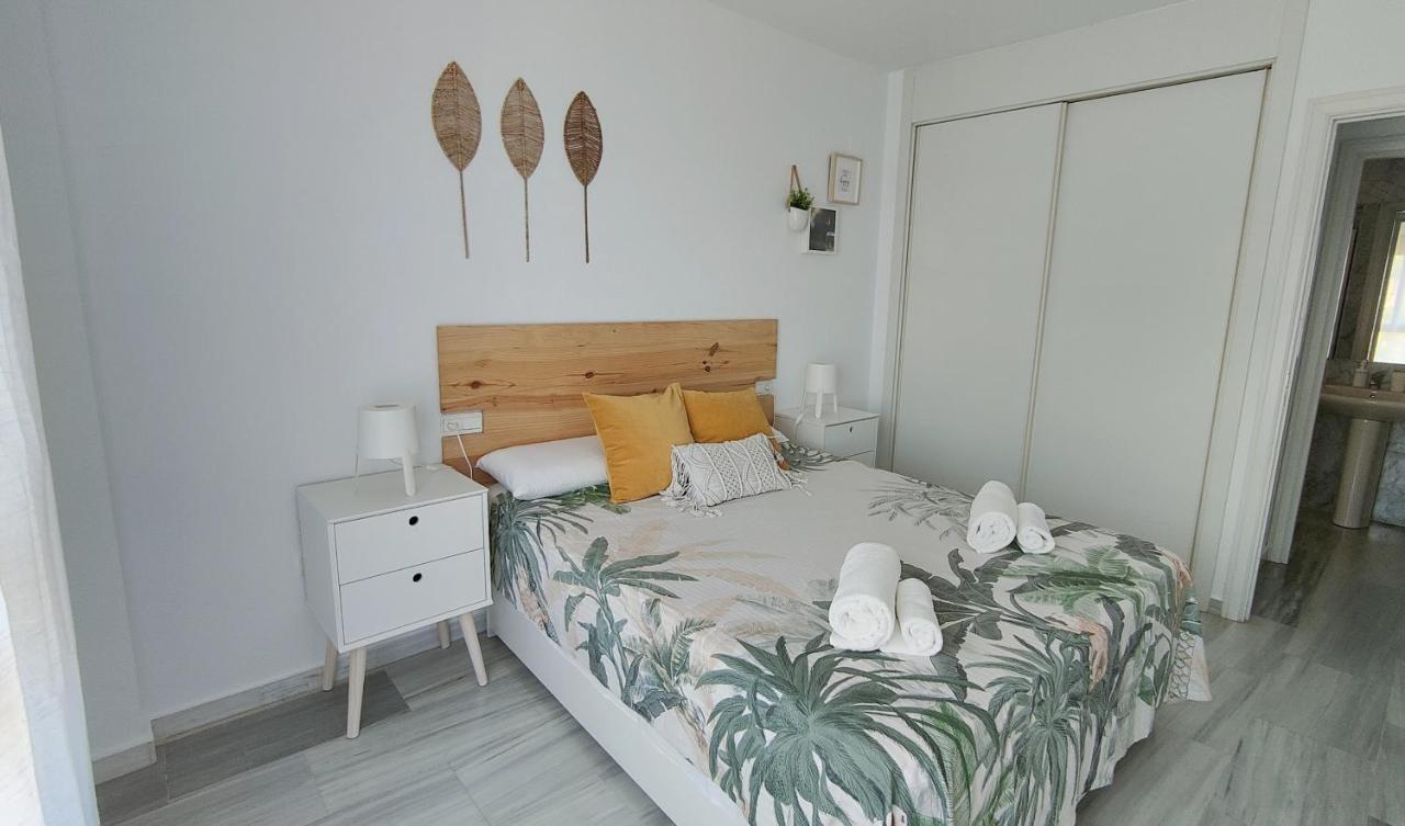 Luxury Apartment Bajondillo Beachfront توريمولينوس المظهر الخارجي الصورة
