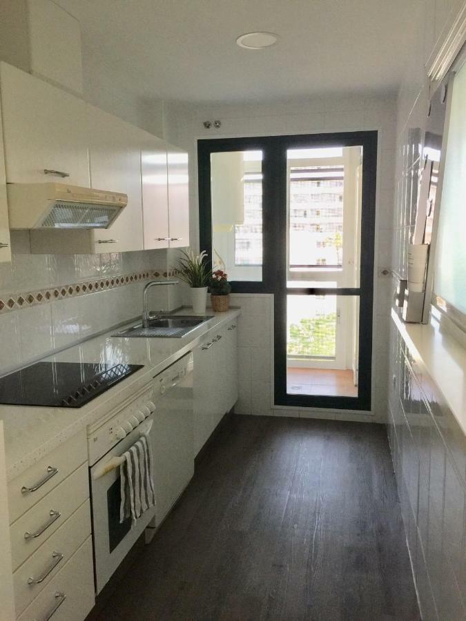 Luxury Apartment Bajondillo Beachfront توريمولينوس المظهر الخارجي الصورة